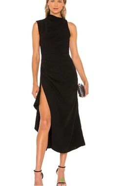 Elliatt Black Sleeveless High-Slit Midi Dress